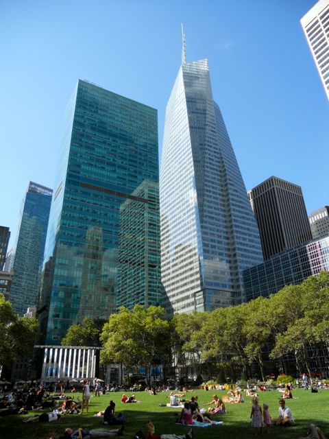 Bryant Park The view from Bryant Park is spectacular. Find out what makes this little green oasis such a cool attraction!
