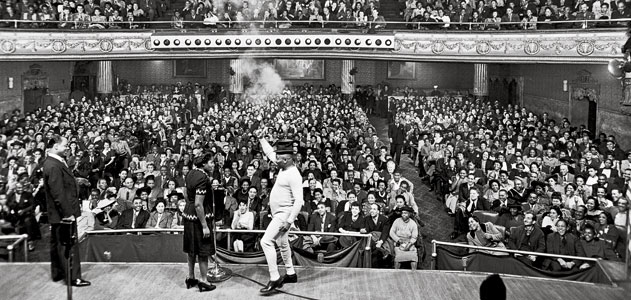 Amateur Night at the Apollo Theater Apollo Theatre New York
