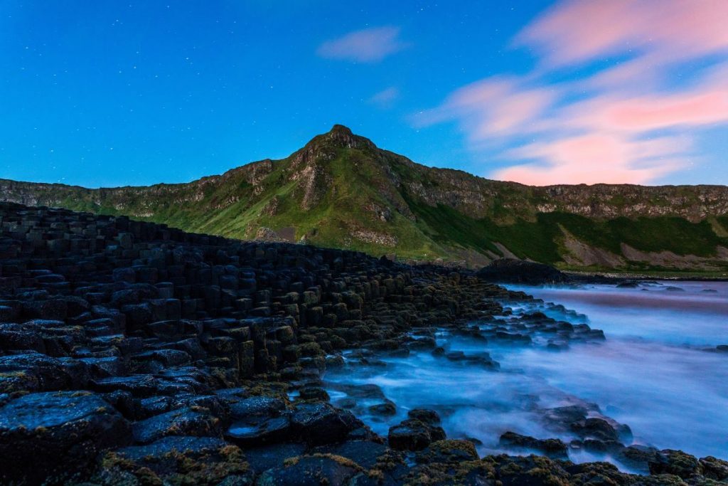 Scenic view on a day trip from Dublin to Giant's Causeway.