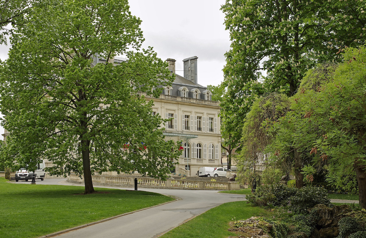 Épernay wineries and cellars
