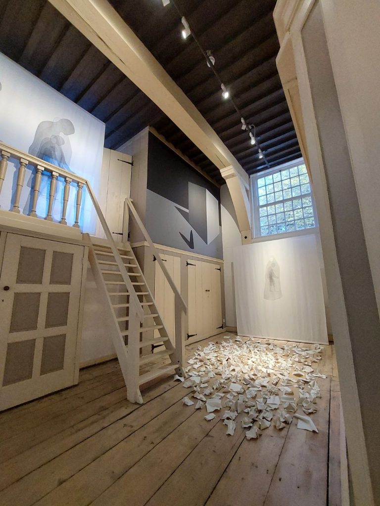 An art installation at the Museum van de Geest.
